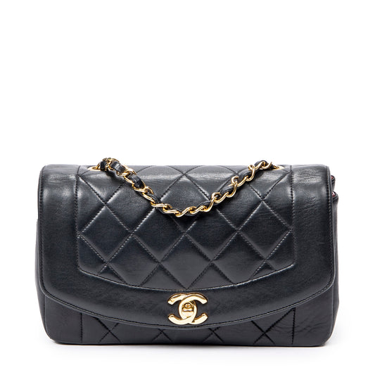 Chanel 香奈兒單肩包: Diana Flap Bag