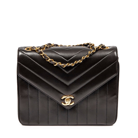Chanel 香奈兒單肩包: 復古款式 Square Envelope Flap