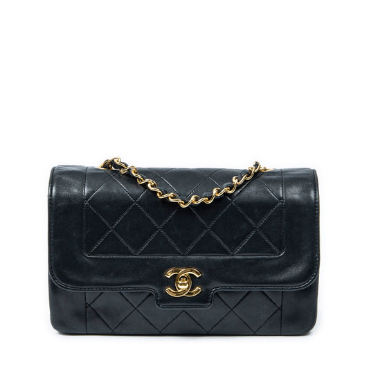Chanel 香奈兒單肩包: Small Rectangular Diana Flap